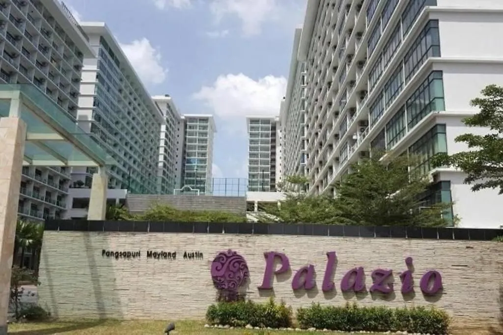 Warm Studio Balcony City View Palazio Apartment Mount Austin By Gdragon Homestay Johor Bahru Malaysia
