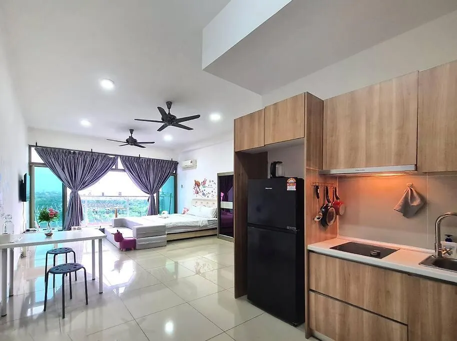 Warm Studio Balcony City View Palazio Apartment Mount Austin By Gdragon Homestay Johor Bahru Malaysia