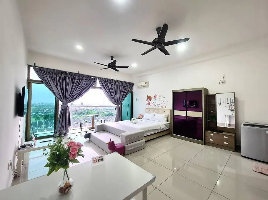 Warm Studio Balcony City View Palazio Apartment Mount Austin By Gdragon Homestay Johor Bahru 0*,